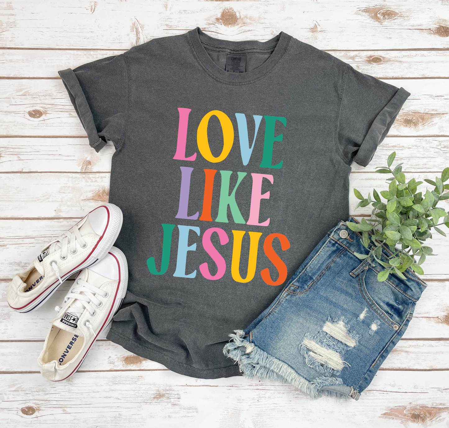 Love Like Jesus tee