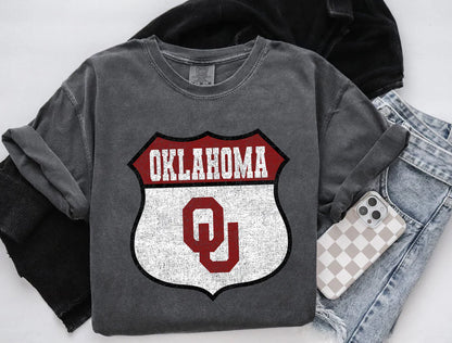 Vintage College Tee's