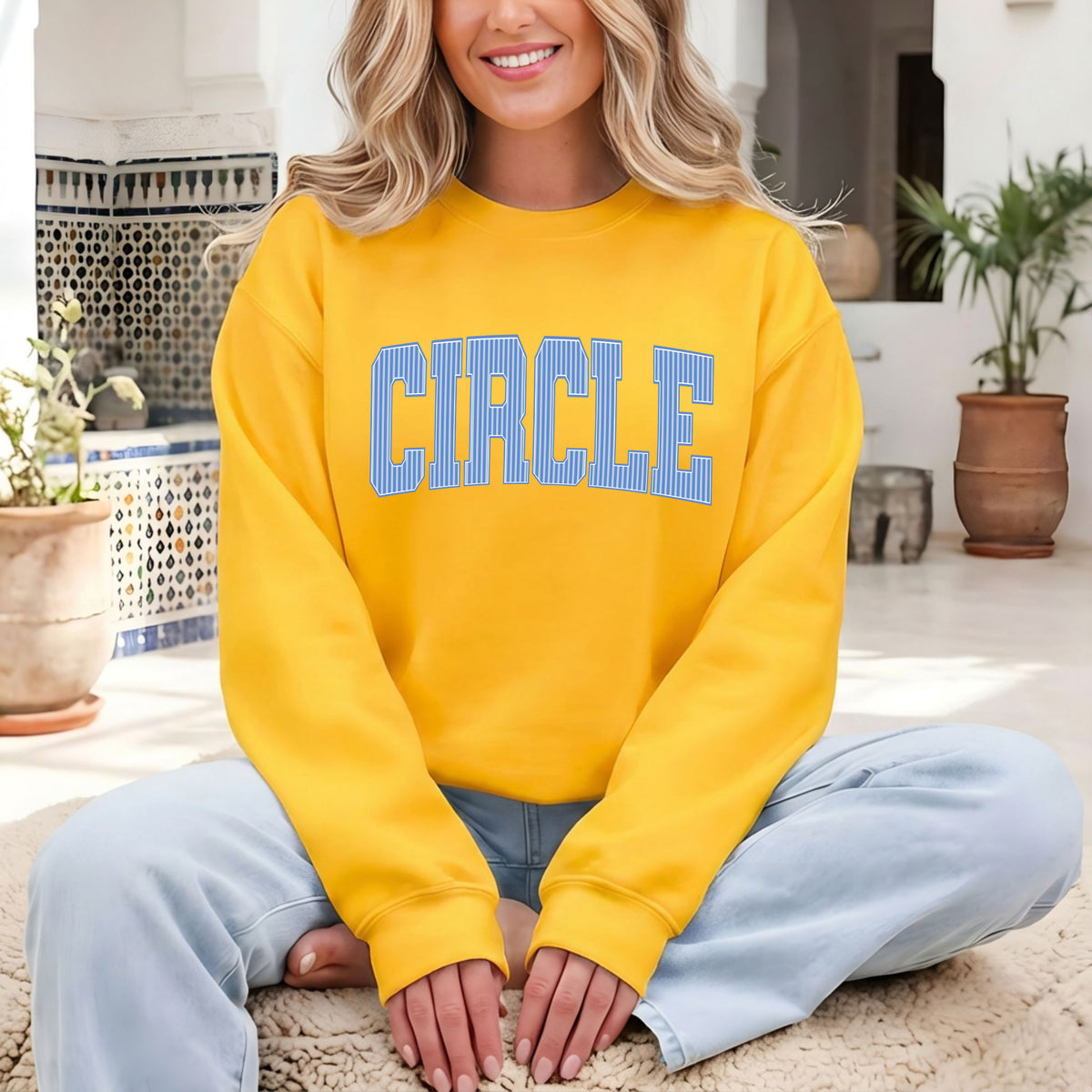 Striped blue Circle on Gold